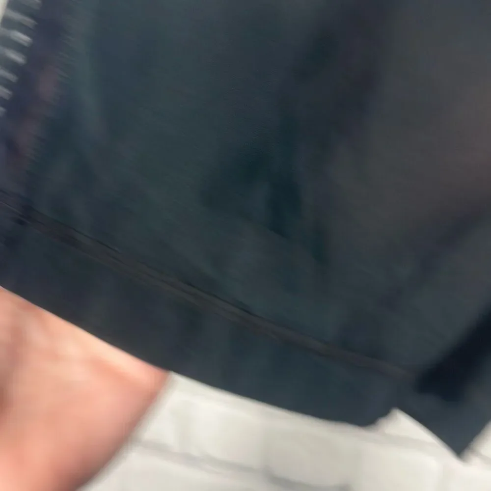 Lululemon Pace Breaker‎ Shorts Lined Gym Shorts Pockets drawstring M FLAWS